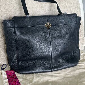 TORY BURCH Ivy Tote - Black pebbled leather